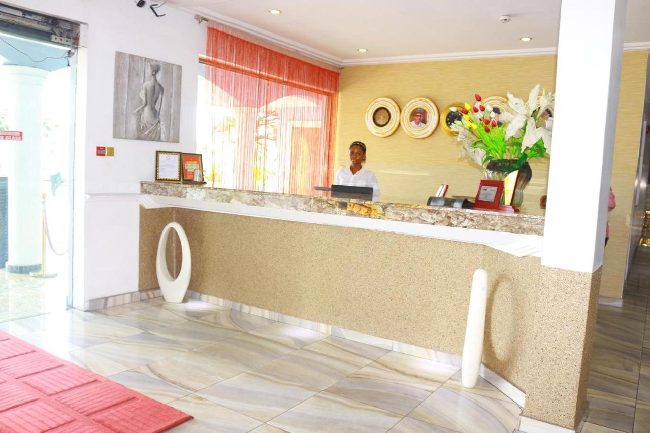 Bon Hotel Port Harcourt At La Kings Exterior photo